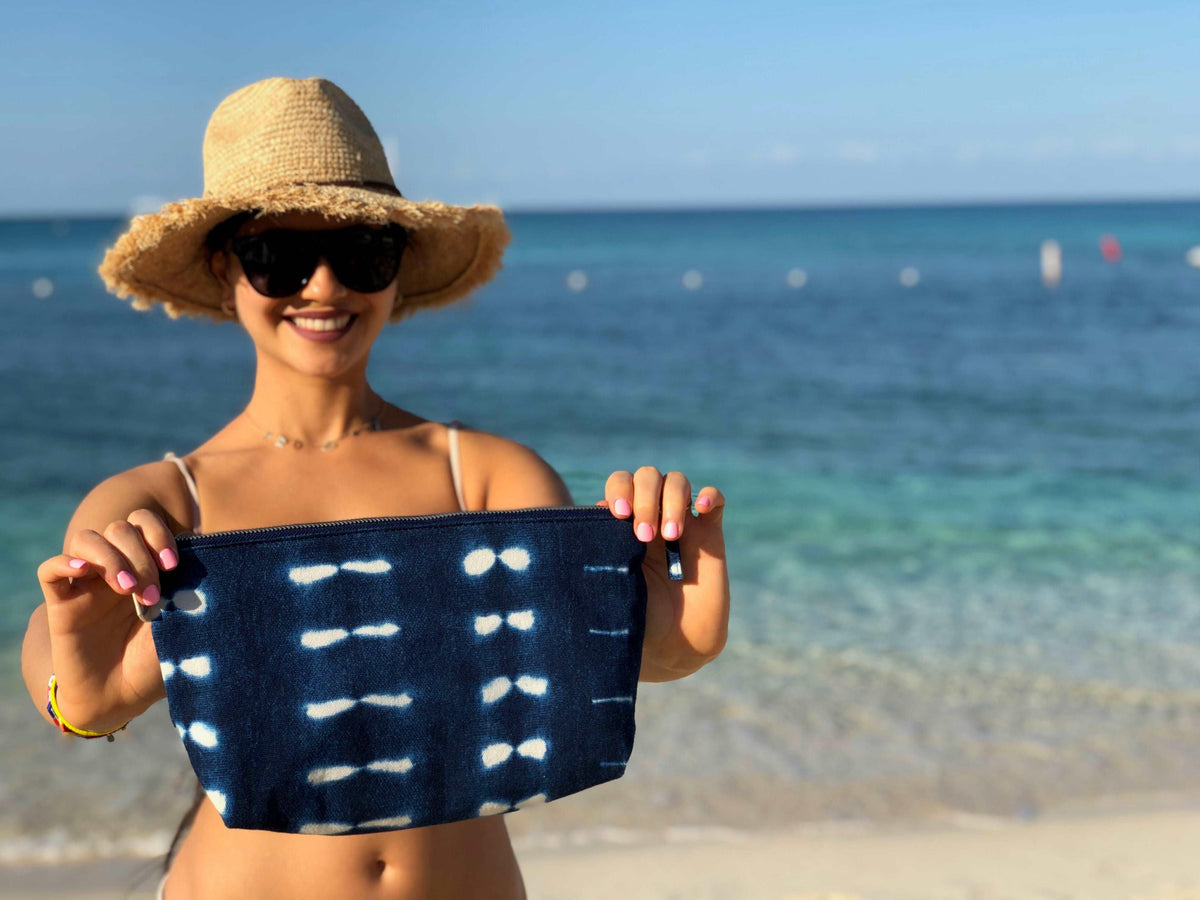 Beach Clutch - Perfect for your Kindle! - Quilted Koala