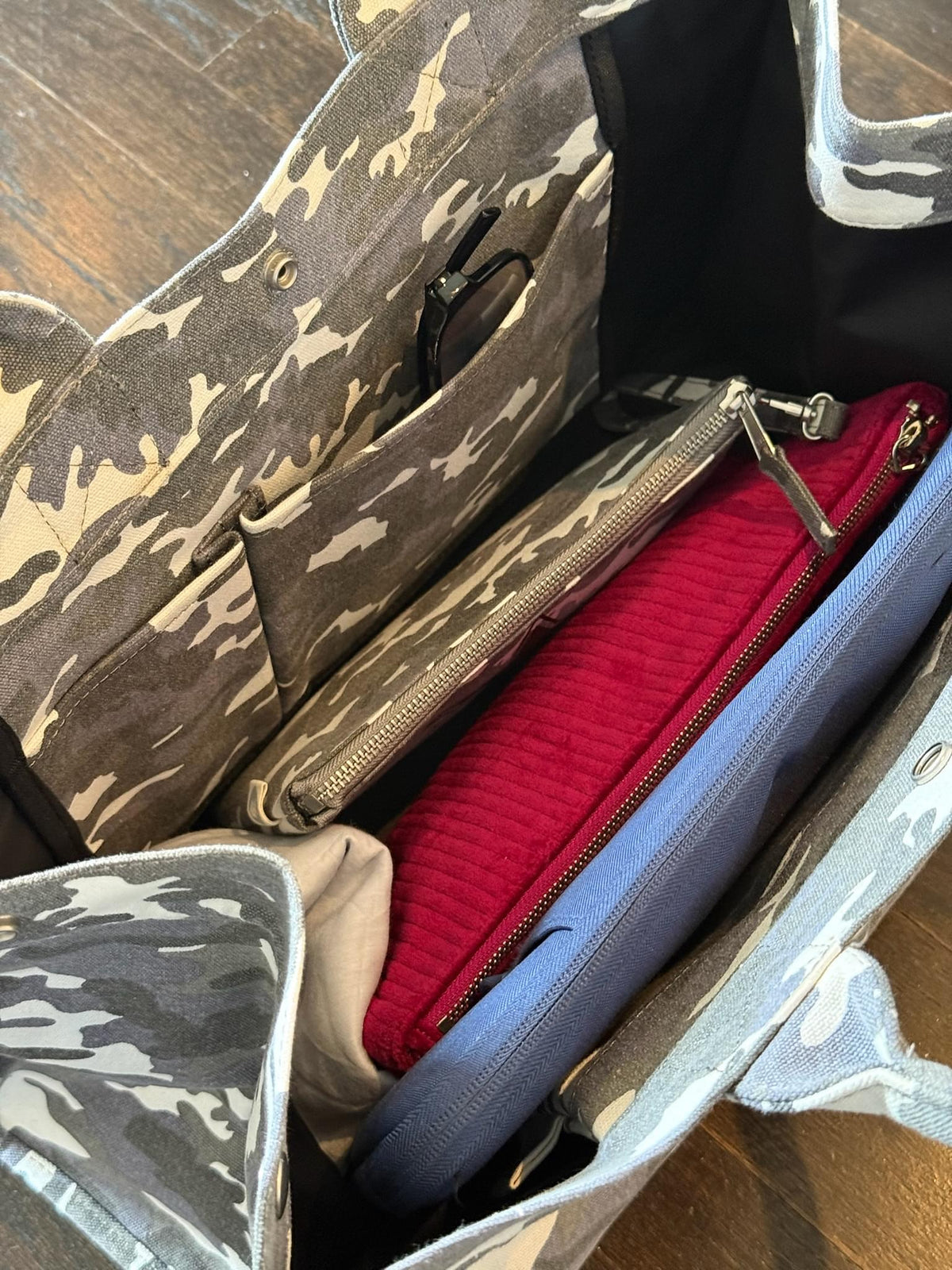 East West Bag: Grey Camo with Chocolate Brown Double Stripe - Quilted Koala