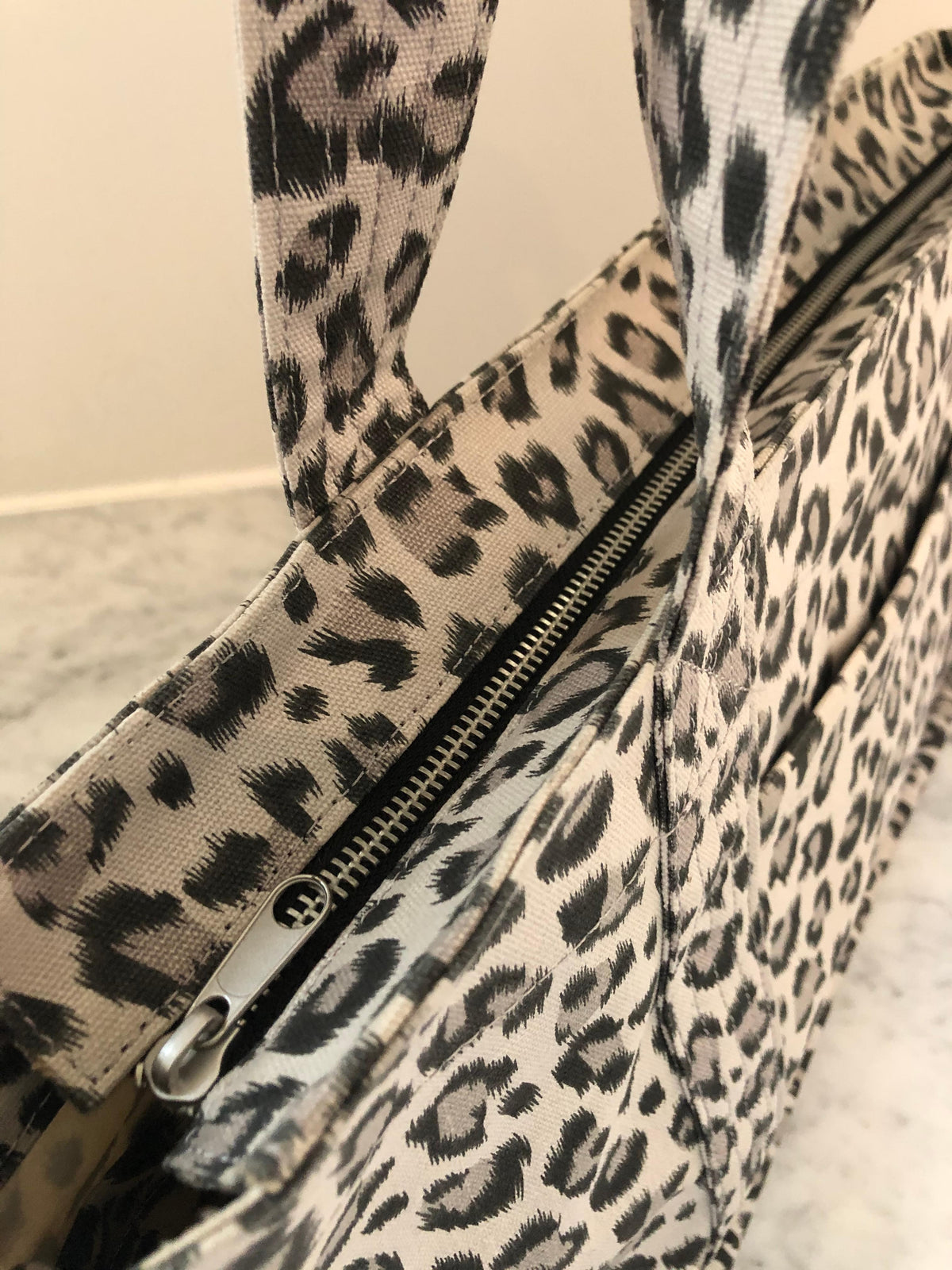 Leopard Midi Zipper Tote + FREE Red Tassel - Quilted Koala