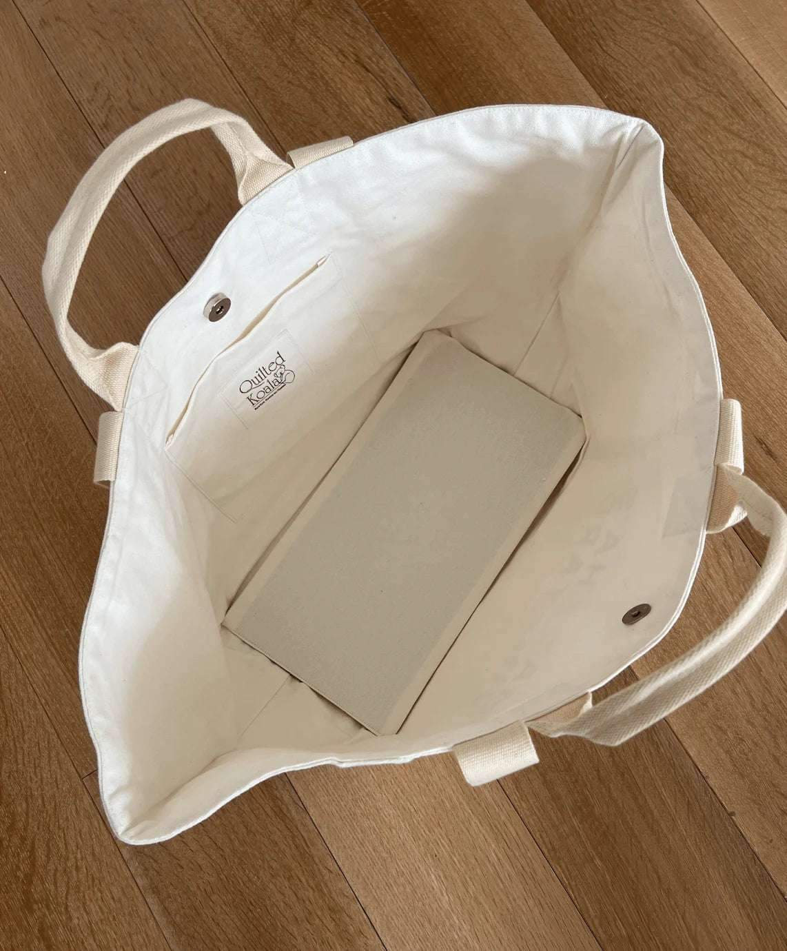 Natural Chelsea Bag with Capri Blue Heart - Quilted Koala