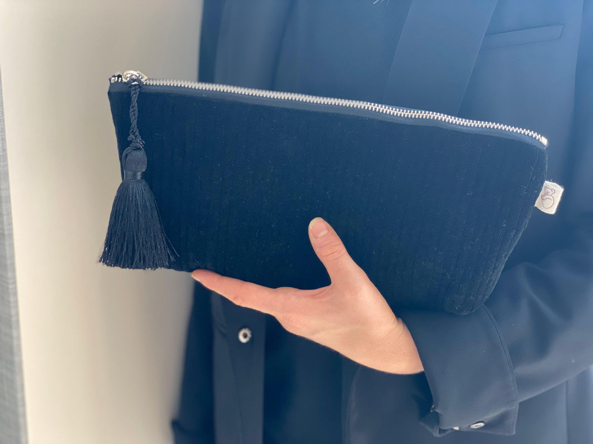 Quilted Velvet Hold Me Clutch - Black - Quilted Koala