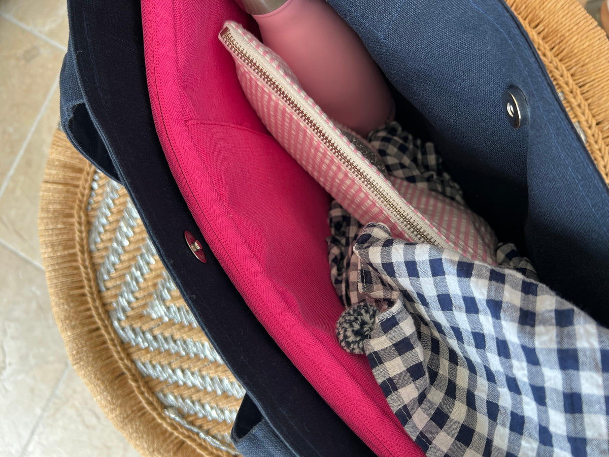 NEW! Midi Everything Bag -  Certified BOOK LOVER - Quilted Koala