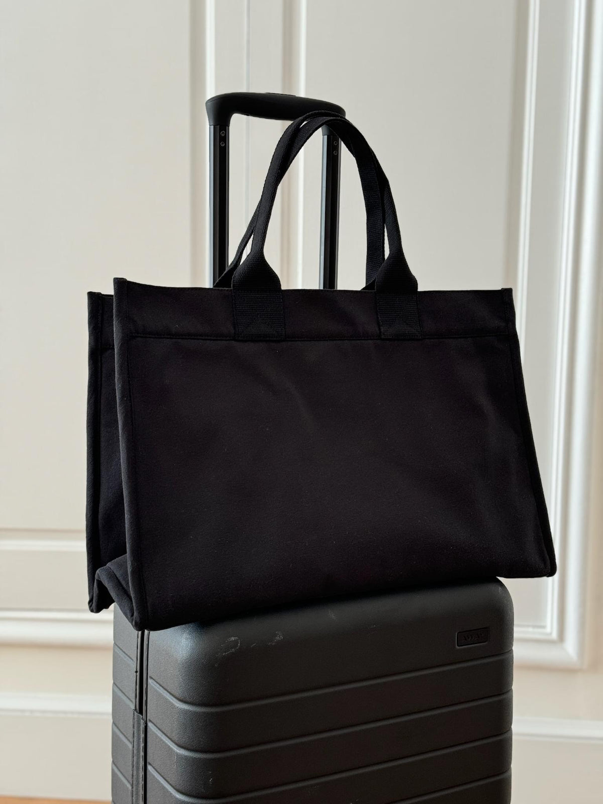 Anywhere Bag – Zip‑Top Travel Tote with Trolley Sleeve (Custom Design) - Black - Quilted Koala
