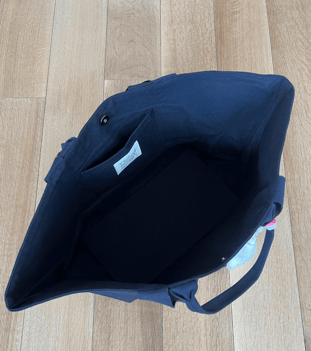 Chelsea Bag Navy LOCATION: Lake Michigan or CUSTOMIZE YOUR FAVORITE LAKE! - Quilted Koala