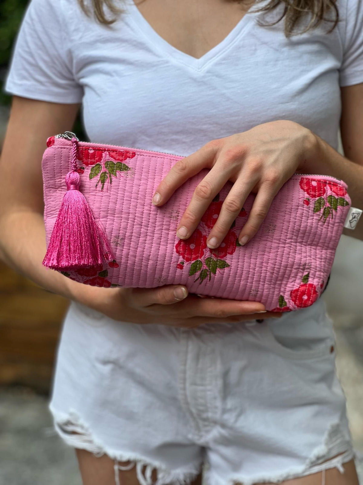 Hold Me Clutch - Quilted Pink Floral - Quilted Koala