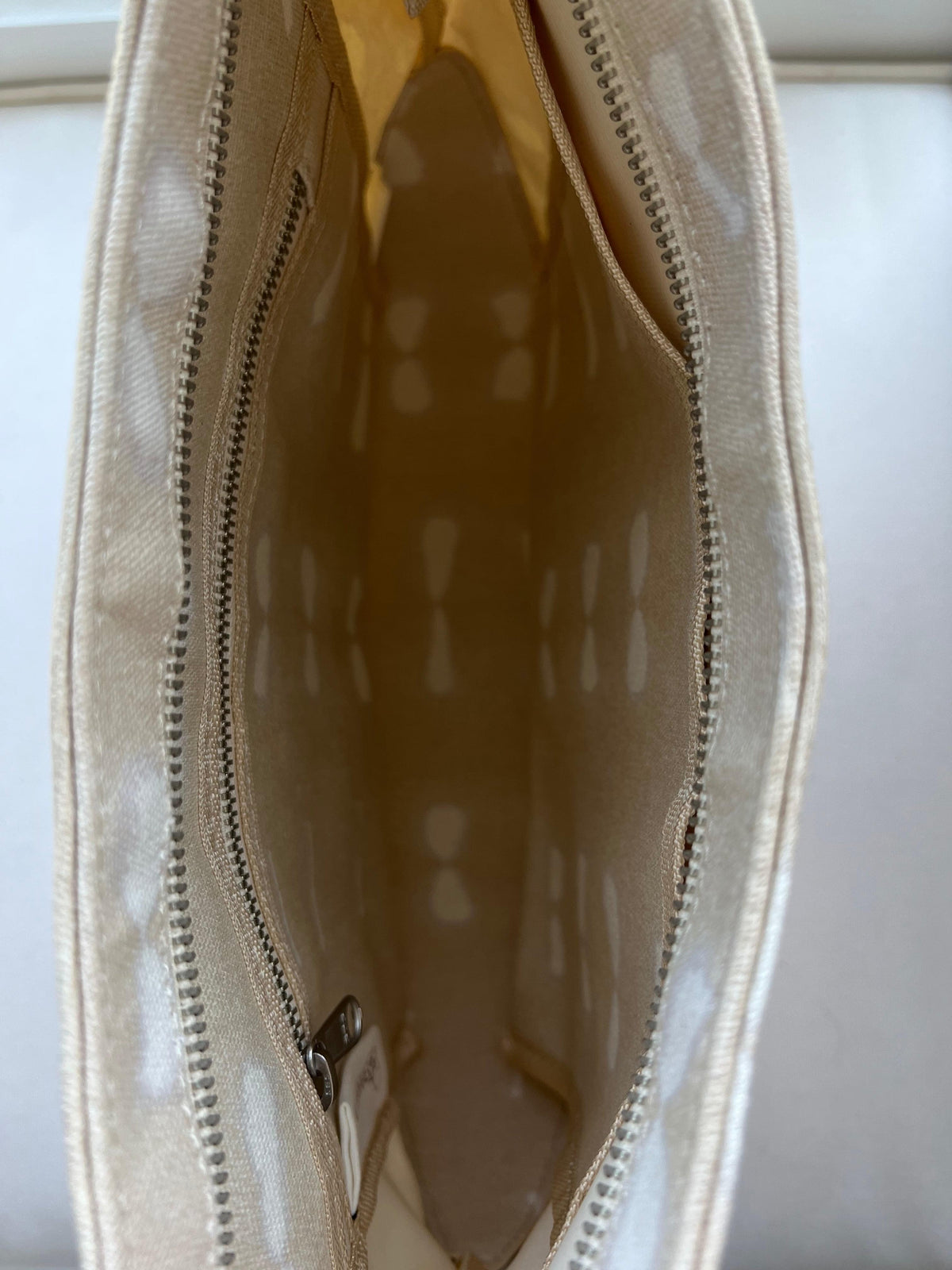 Stone Shibori City Bag with Tan/Cream Imagine Strap- ONLY $44 + FREE Strap ($118 value) - Quilted Koala